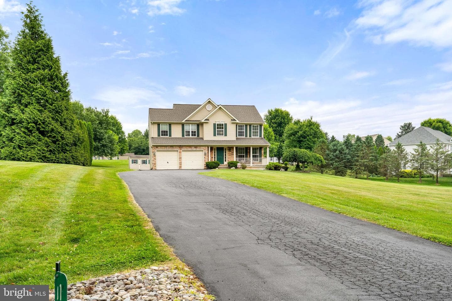 146 Manchester Drive photo 37