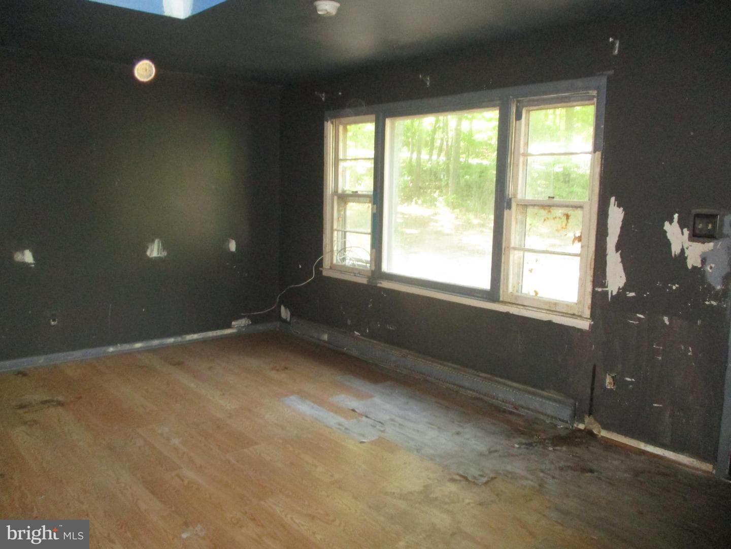 49 Crestwood Dr photo 3