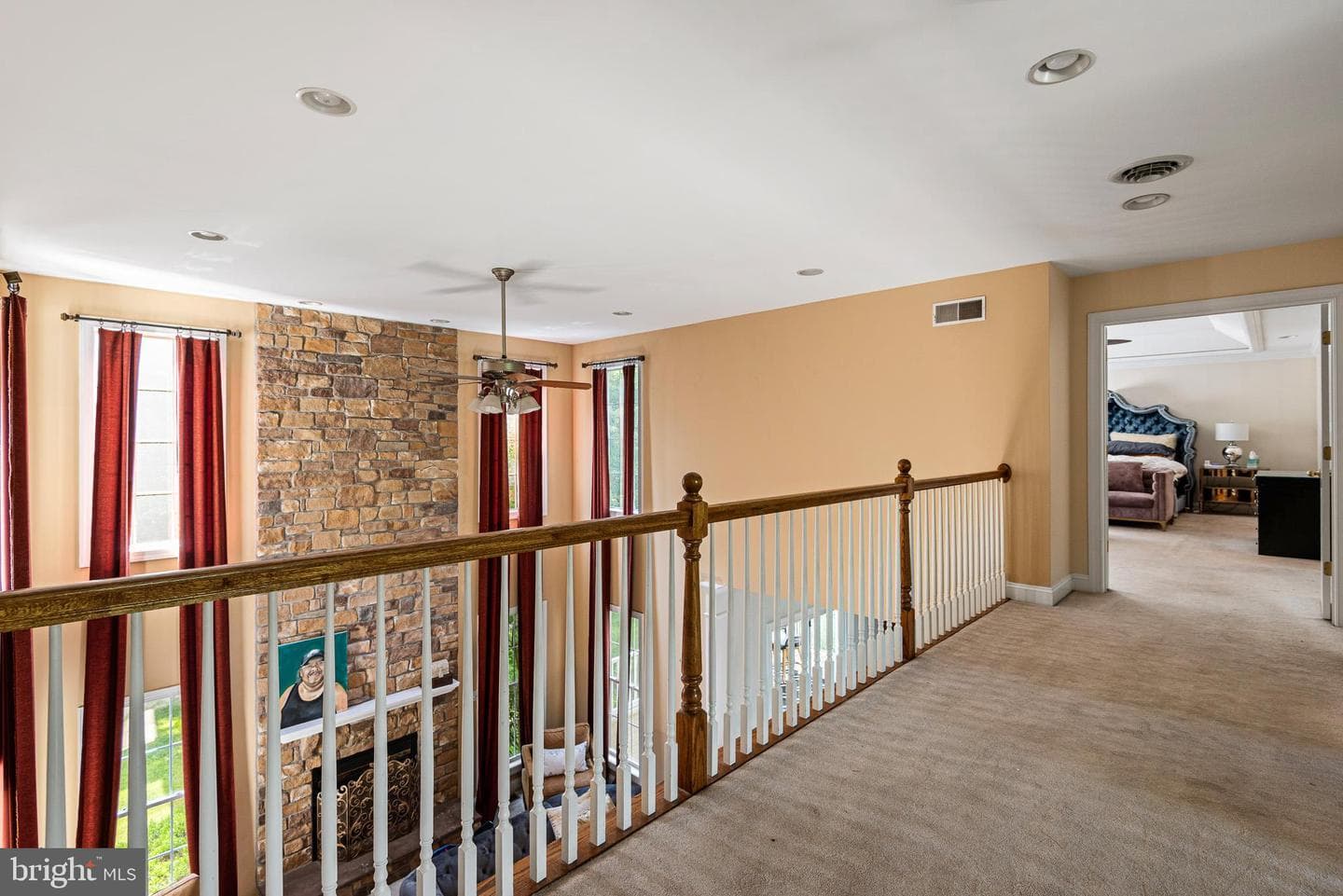 233 Woodholme Way photo 27