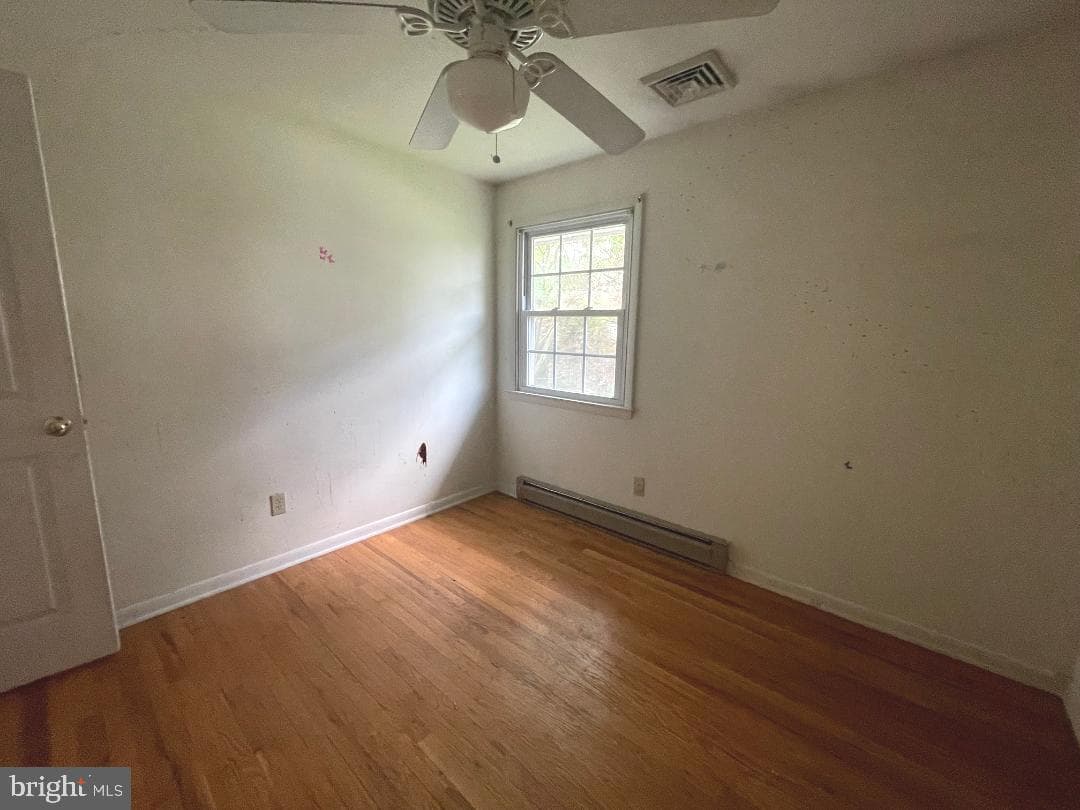 253 Courtney Drive photo 5
