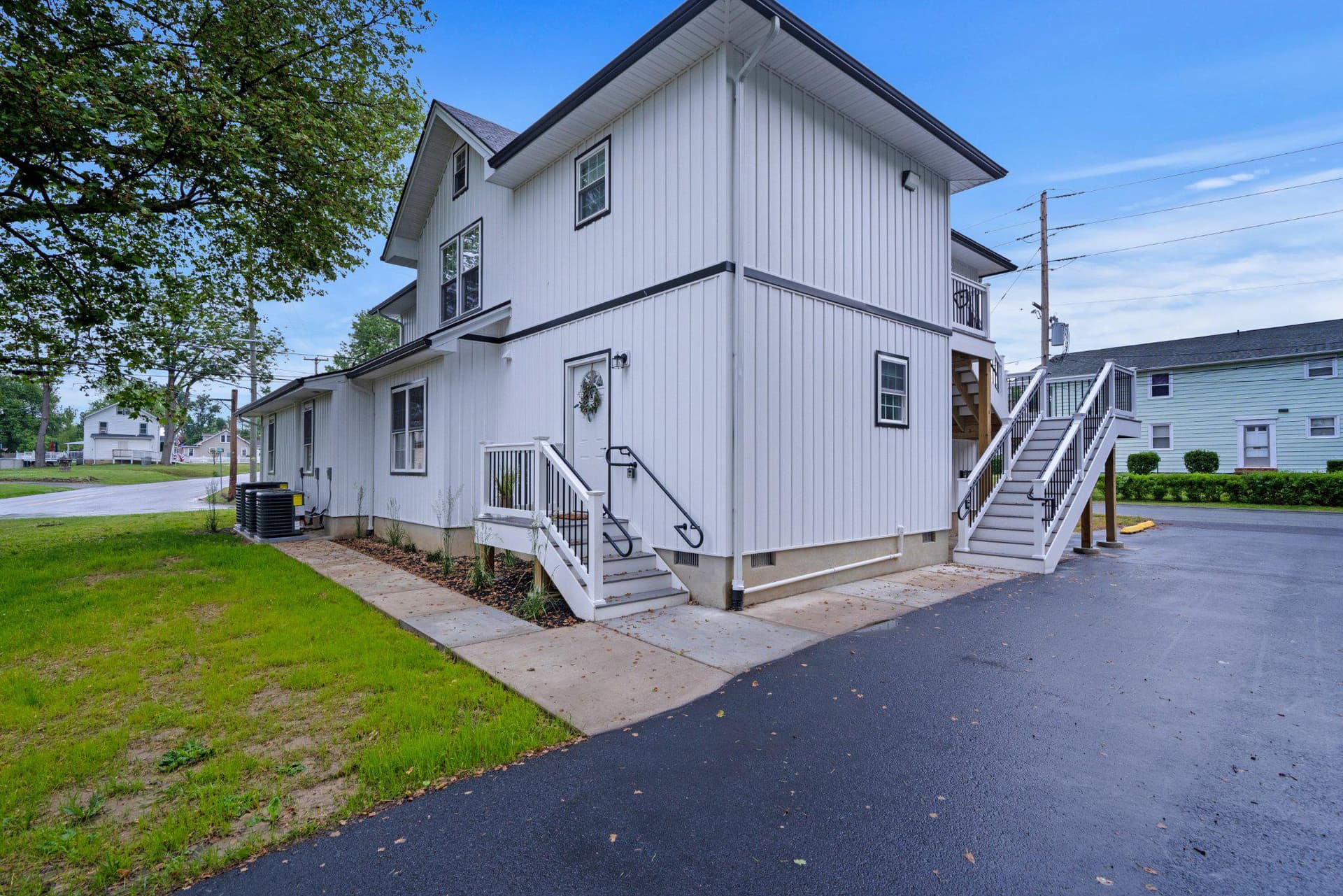 322 E Cecil Avenue, North East