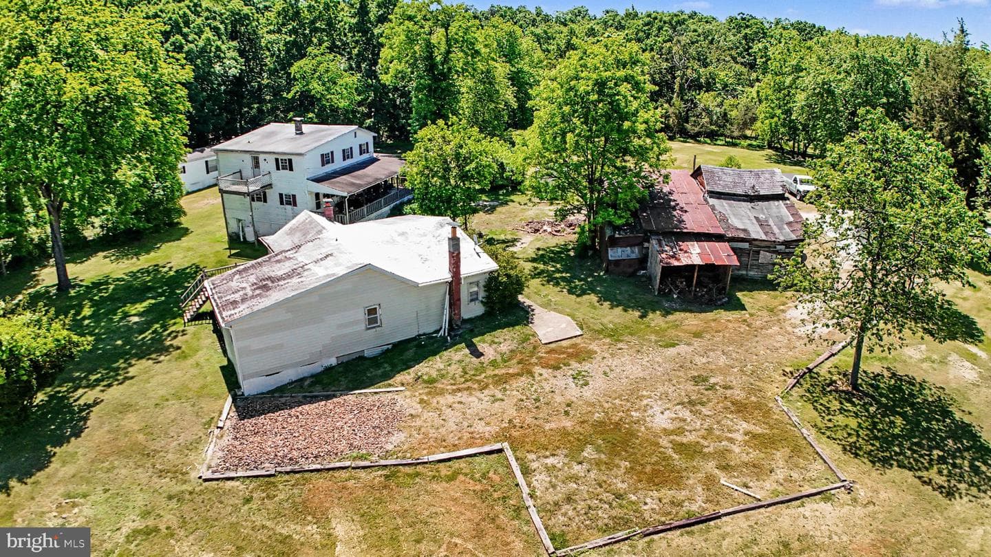 520 Bell Manor Road photo 8