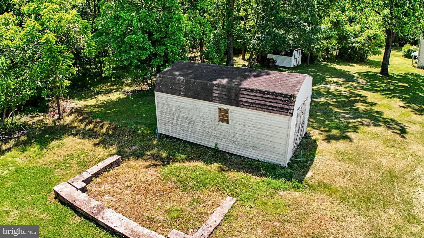520 Bell Manor Road photo 9