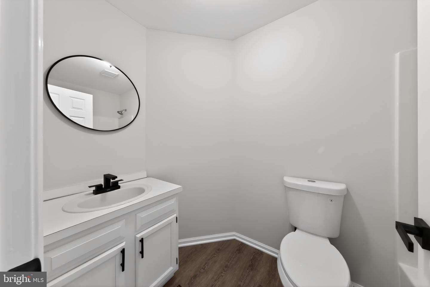 112 Liberty Lane photo 27