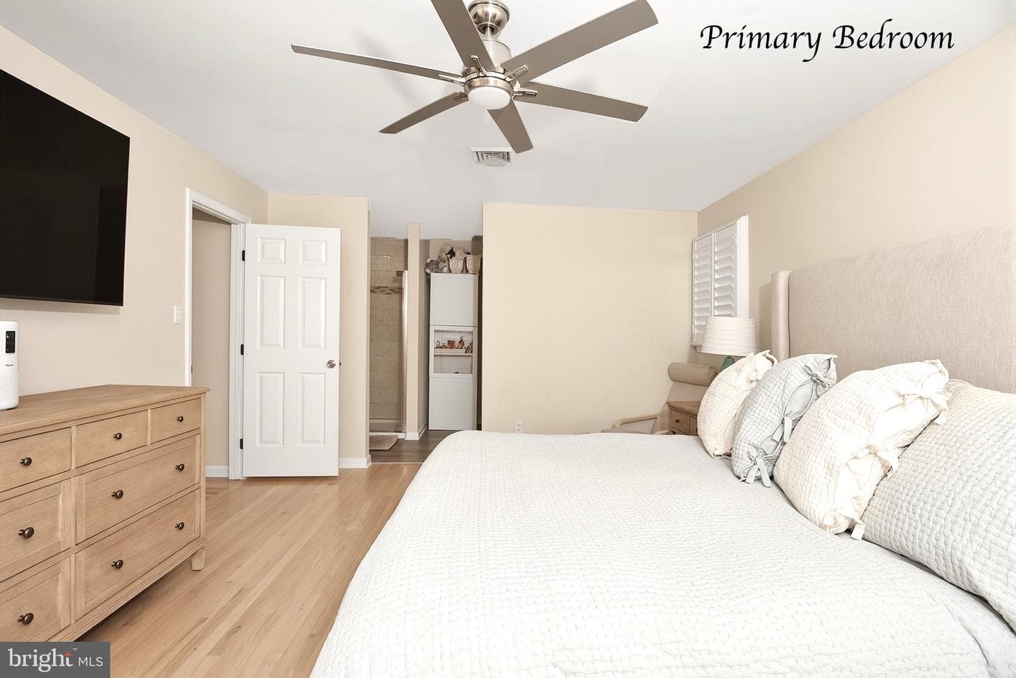 130 Carriage Lane photo 21