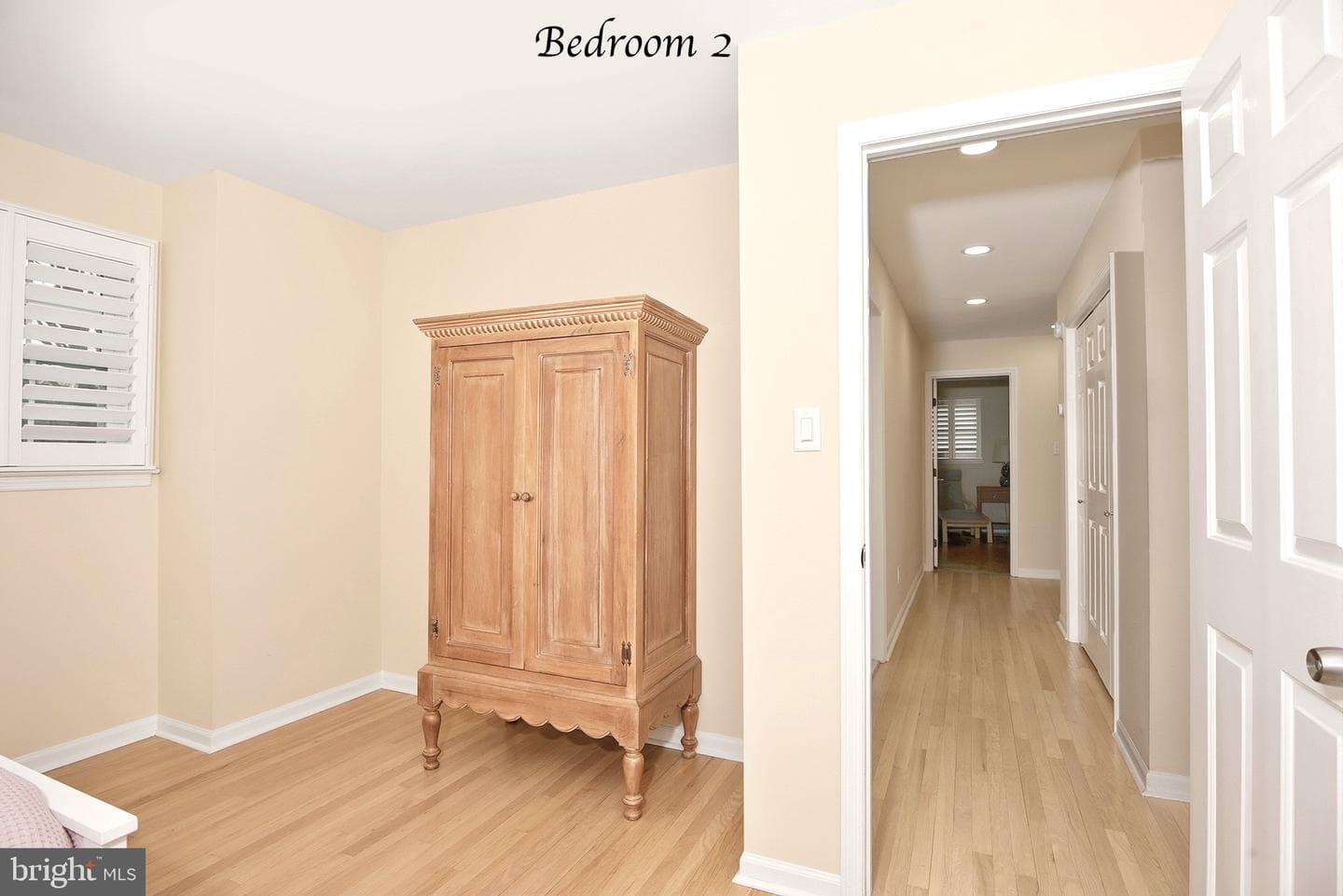 130 Carriage Lane photo 32