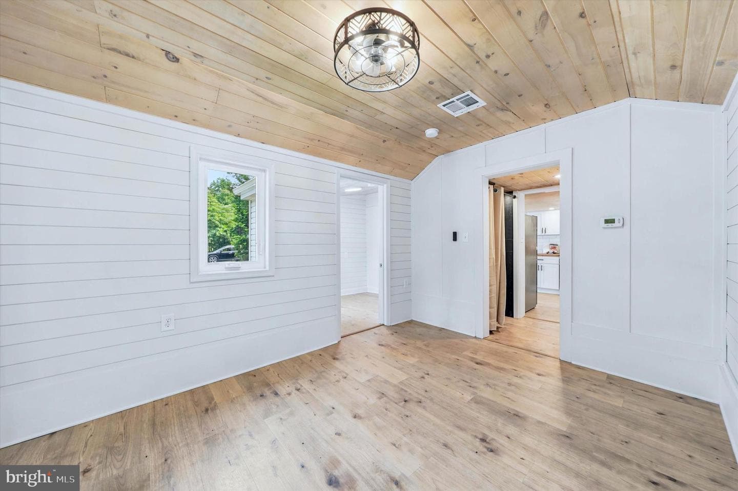 41 Beachview Avenue photo 54
