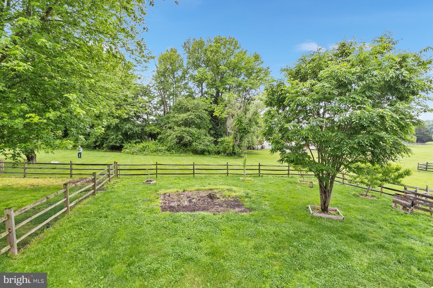 107 Highland Drive photo 32
