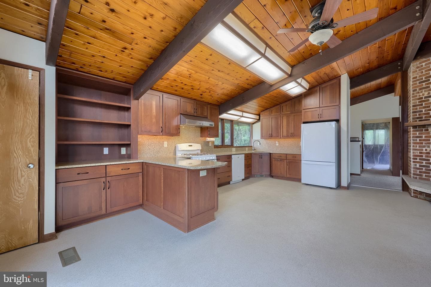 85 Green Haven Drive photo 18