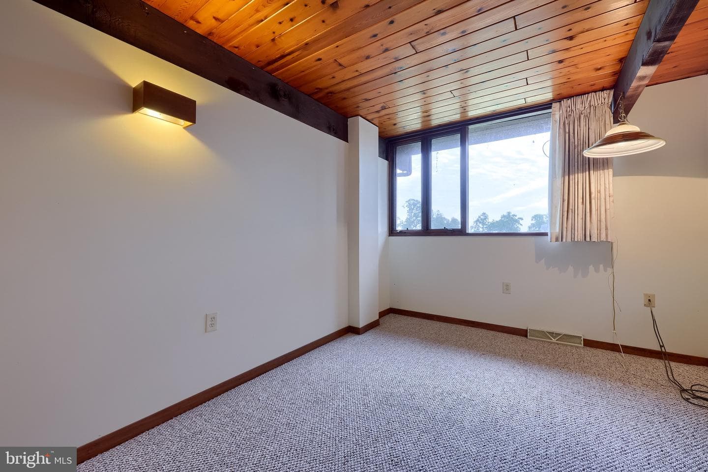 85 Green Haven Drive photo 37