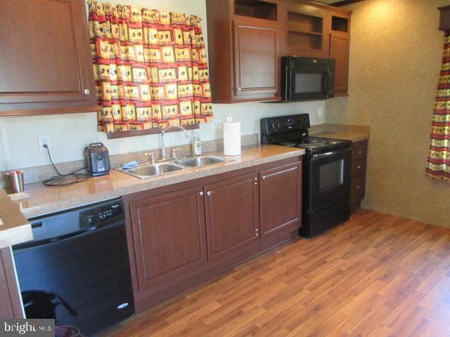 67 Saint Michaels Ct photo 9