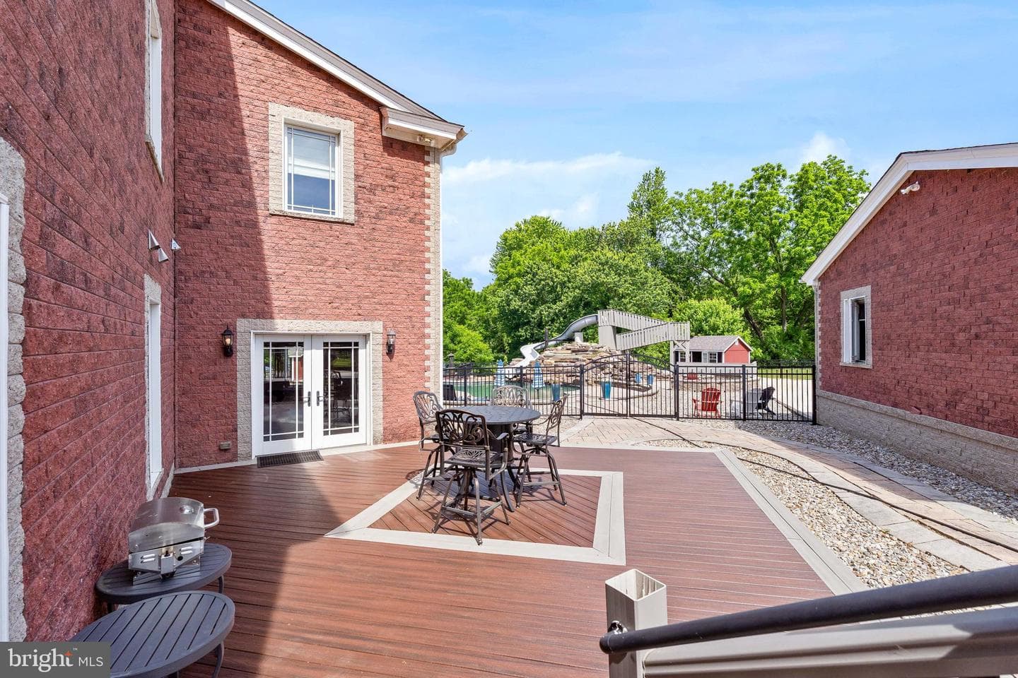 36 Appleton Road photo 52