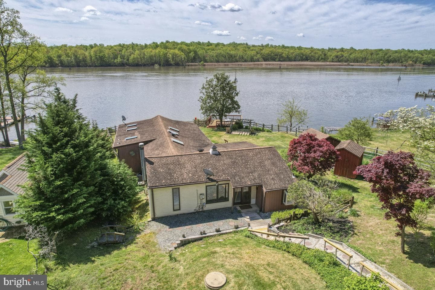 64 S Shore Road photo 34
