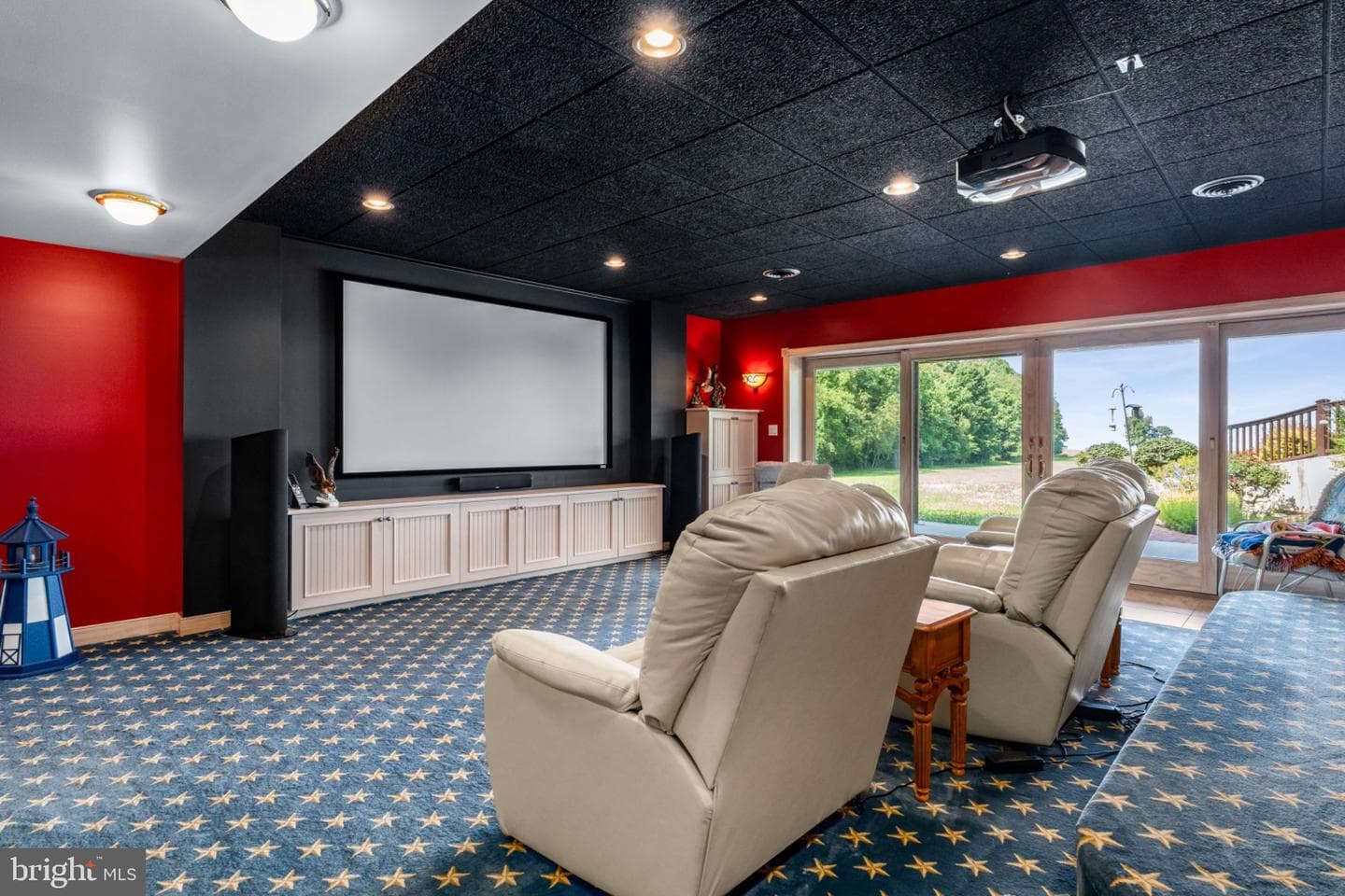 152 Wickwire Drive photo 32