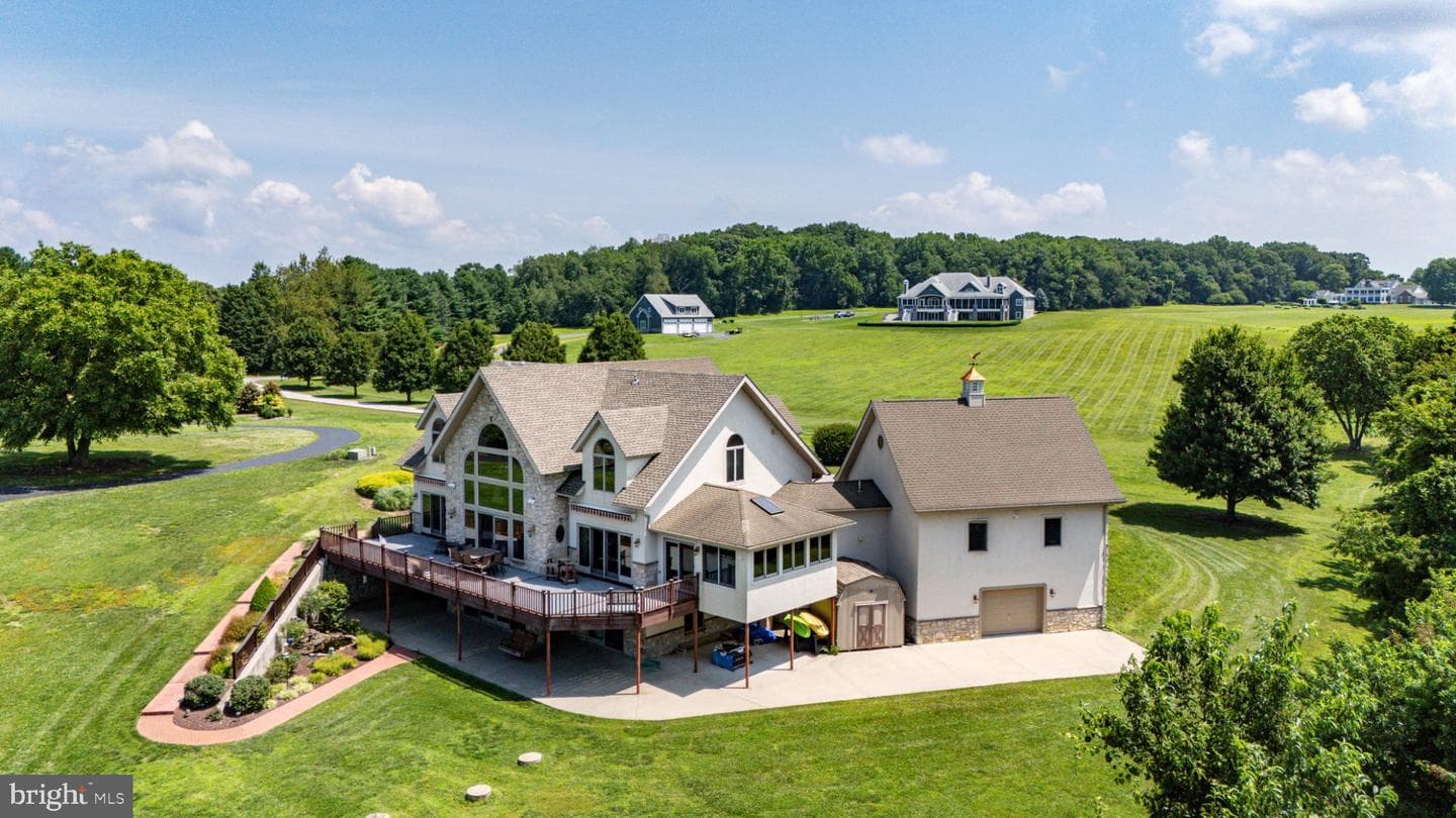 152 Wickwire Drive photo 39
