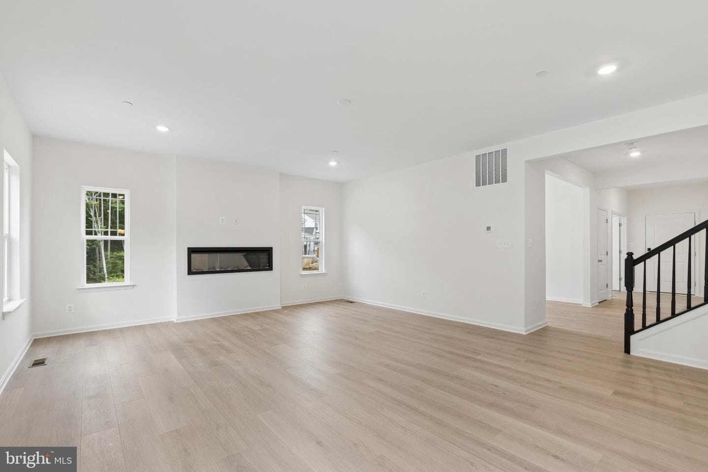 175 Fred Dr photo 15