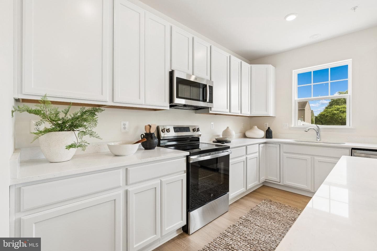 136 Fred Dr photo 13