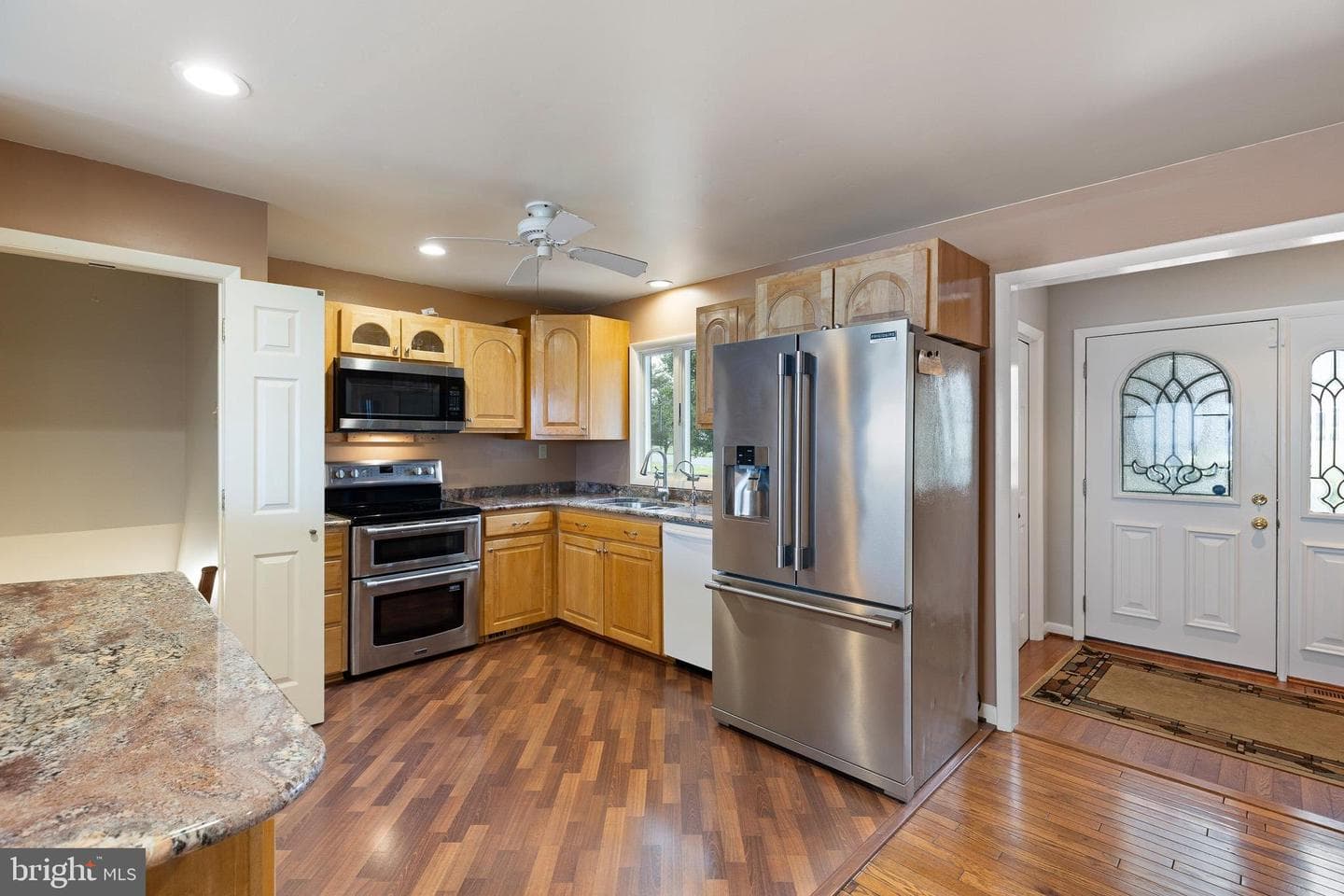155 Edgewater Drive photo 21