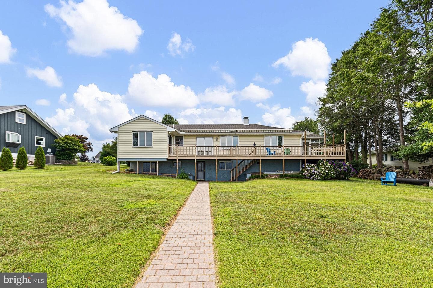 155 Edgewater Drive photo 5