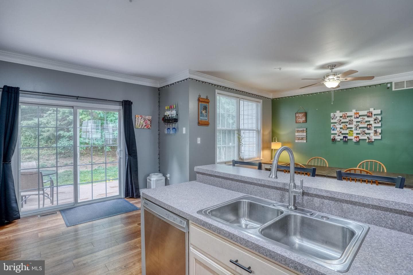15 Guilford Court photo 18