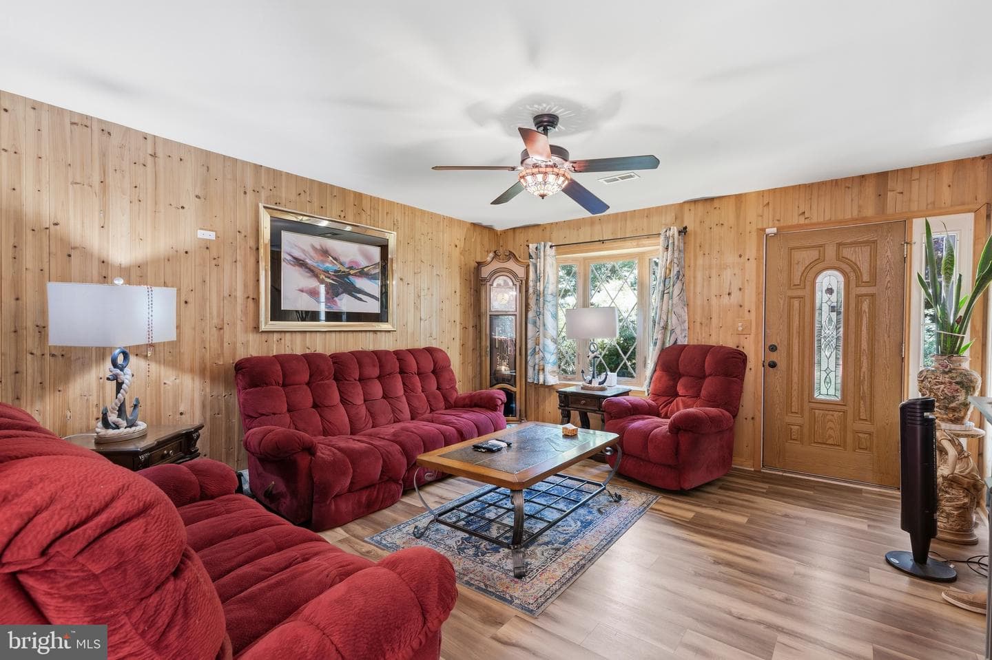 37 Clearview Avenue photo 3