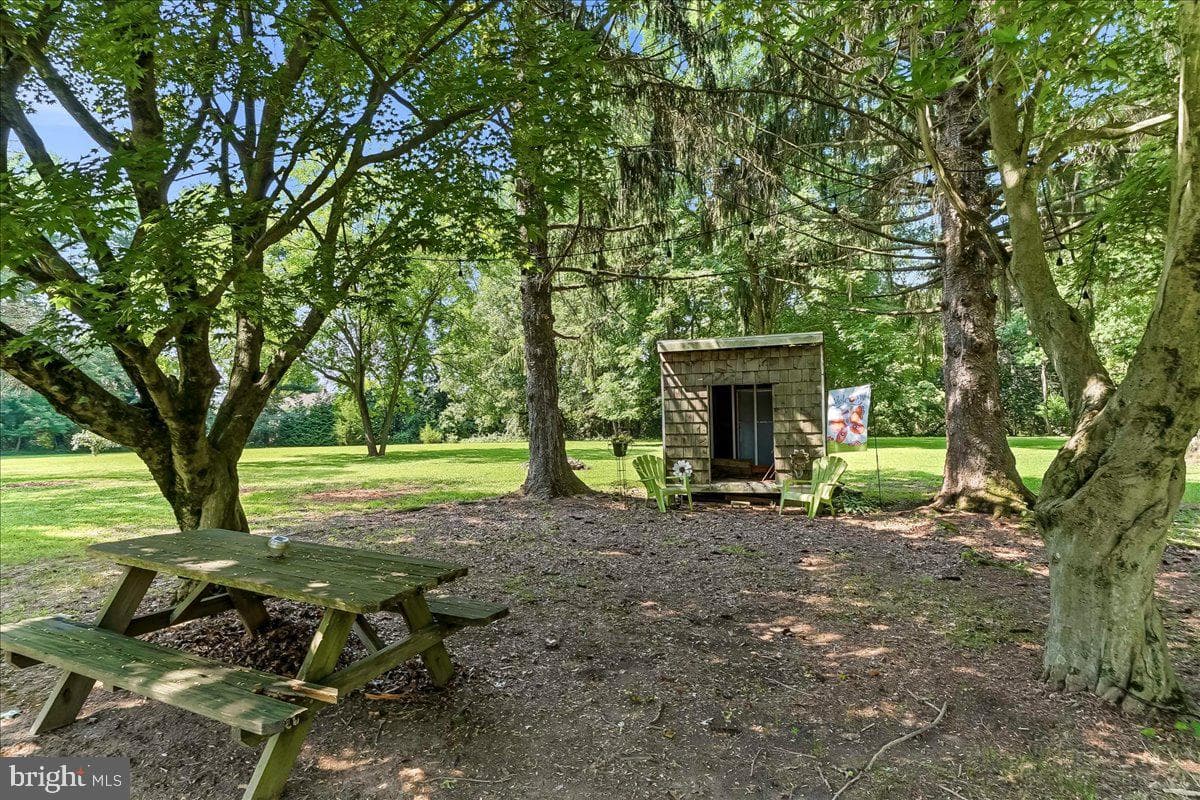 2765 Blue Ball Road photo 44