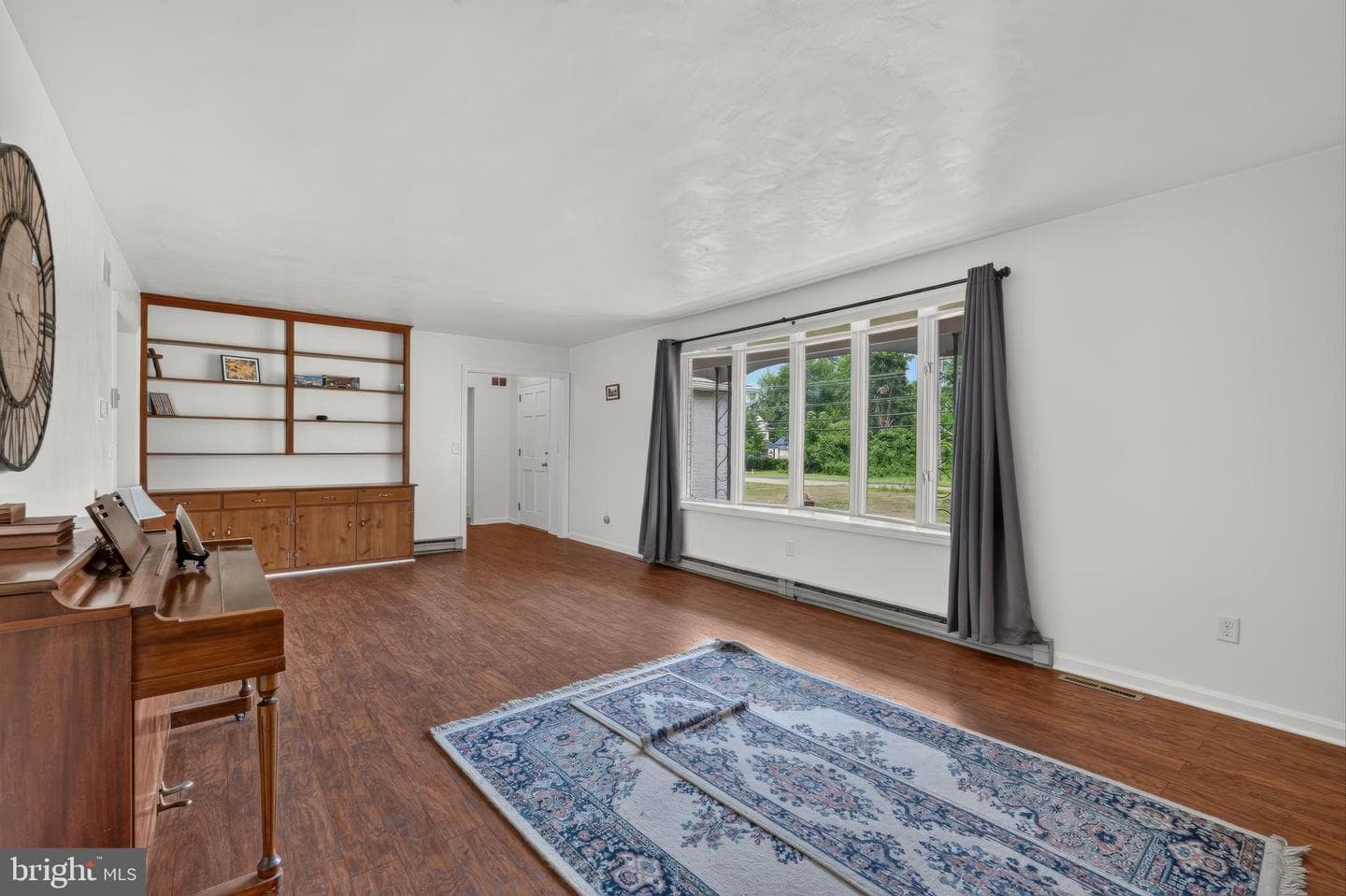 368 Appleton Road photo 20