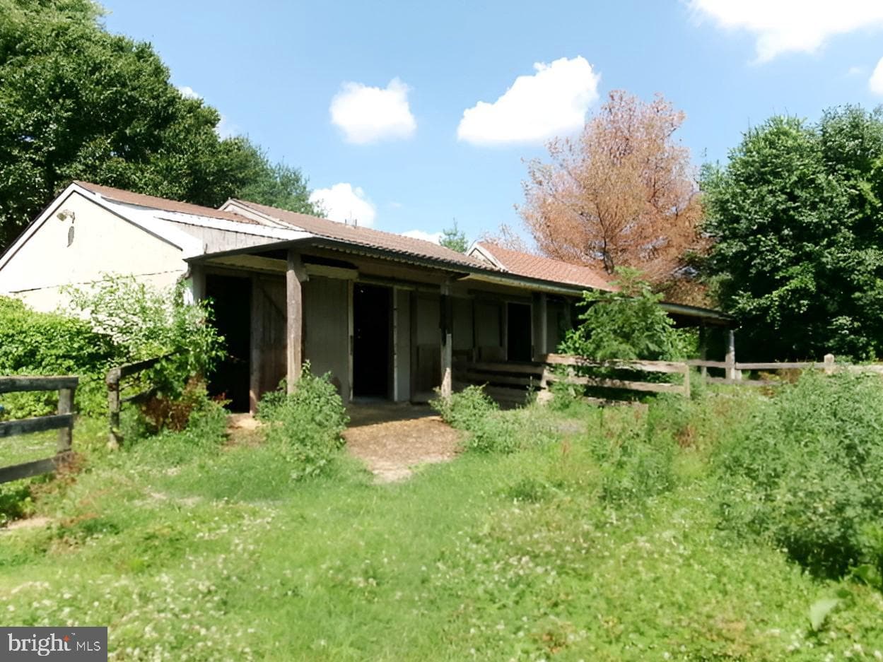 43 Frances Drive photo 13