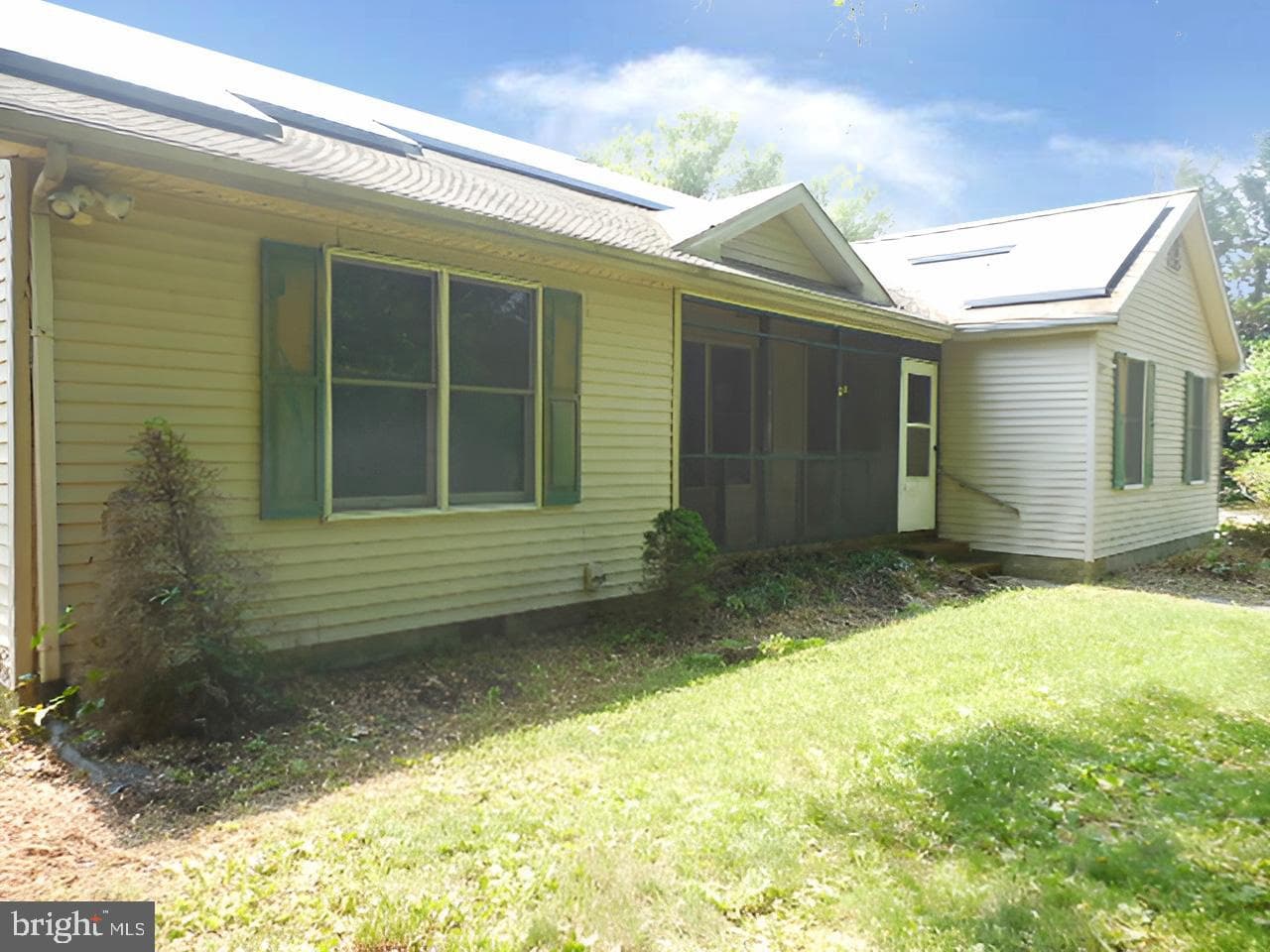 43 Frances Drive photo 3