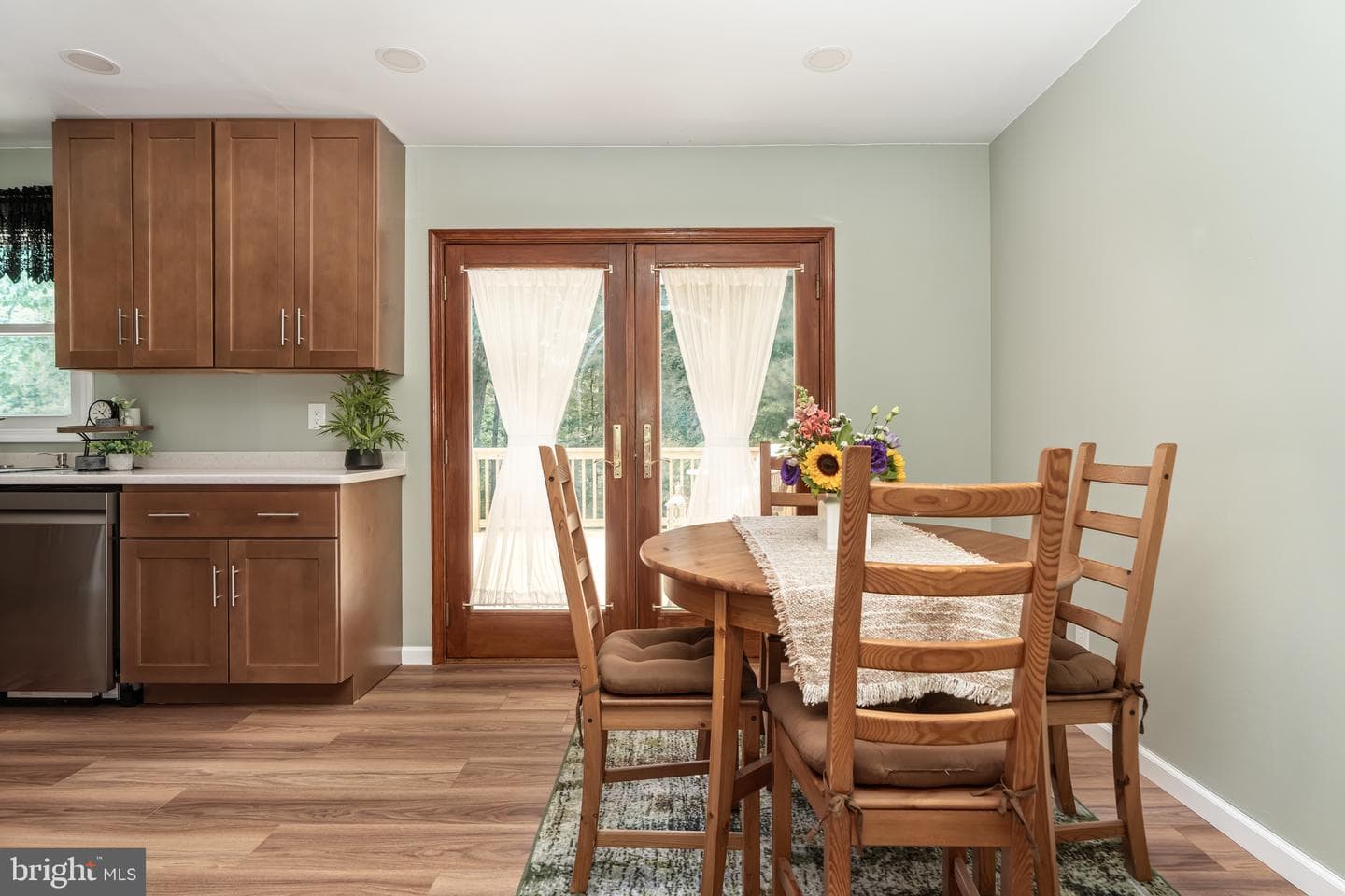 89 Greenwood Street photo 5