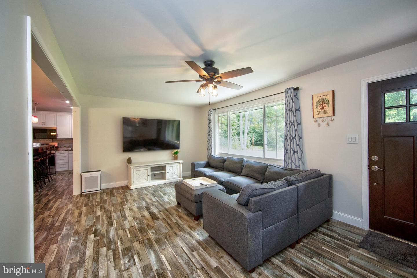 839 Red Toad Road photo 8