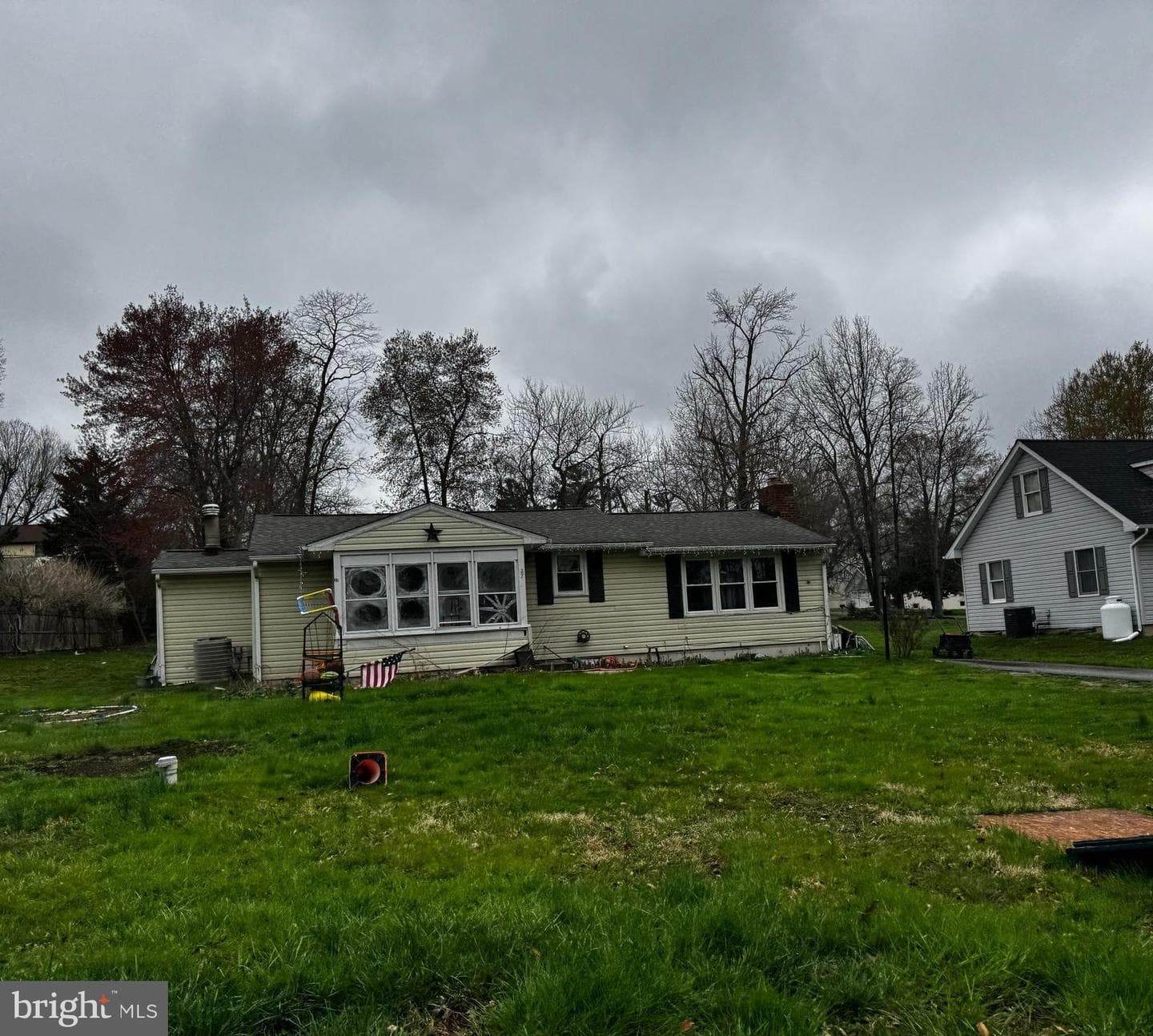 27 1st Avenue, Elkton