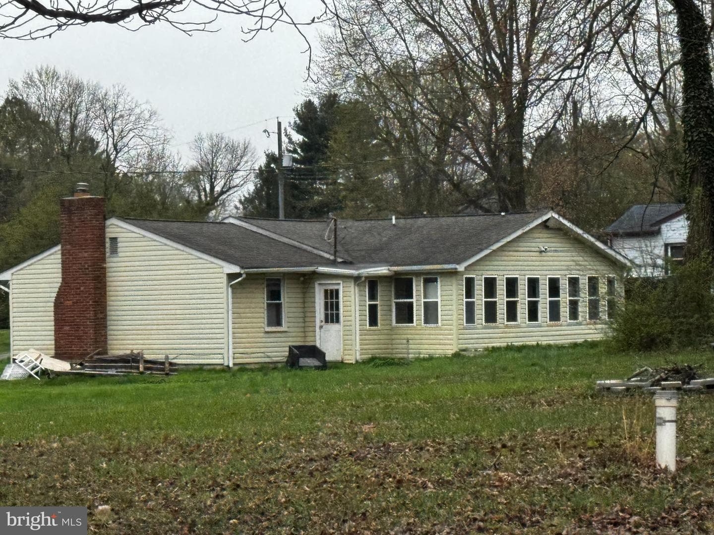 27 1st Avenue, Elkton