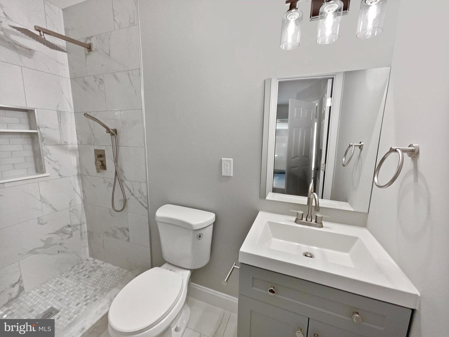9380 Crystal Lane photo 6