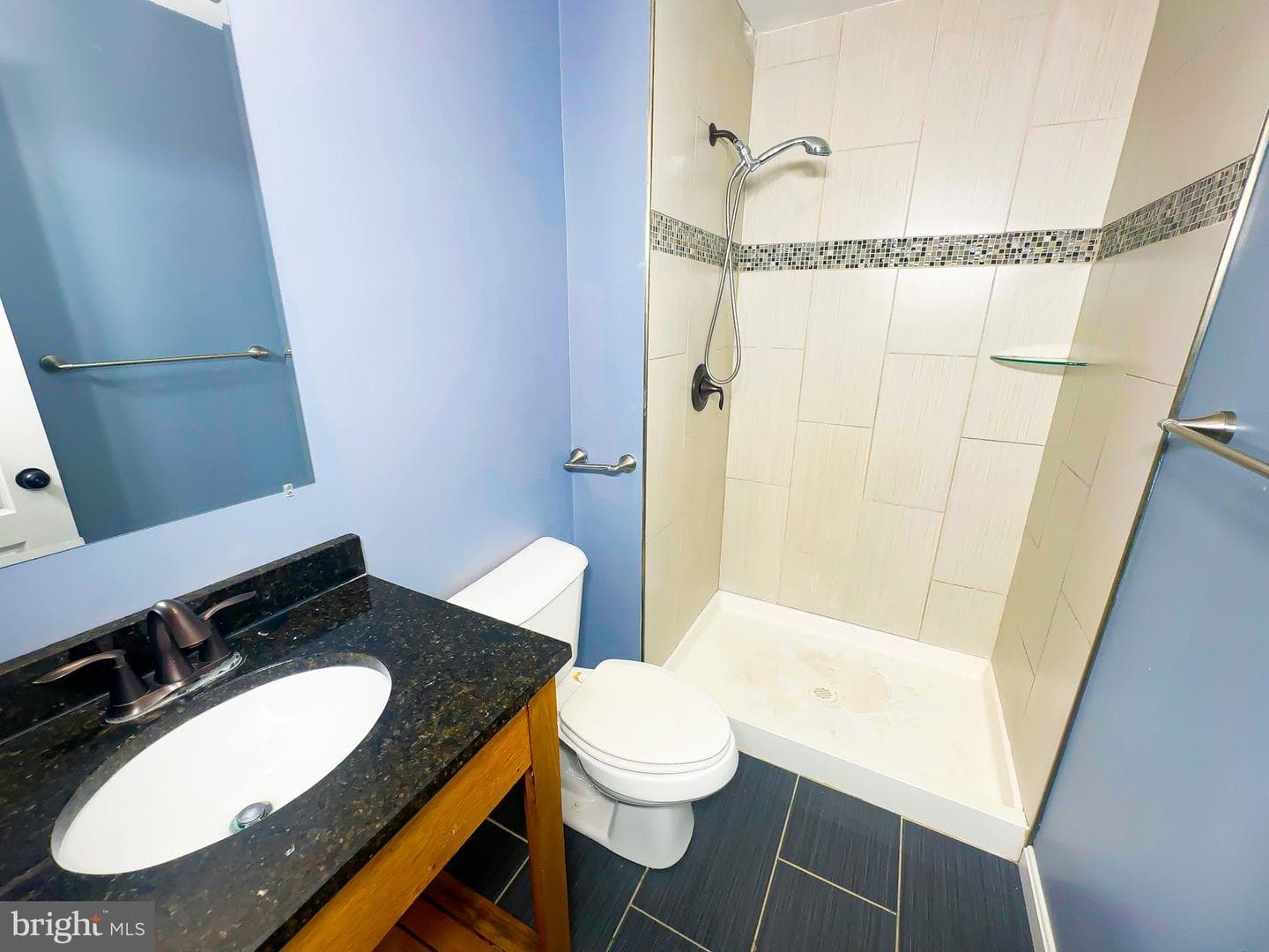 2204 Holly Oak Court photo 8