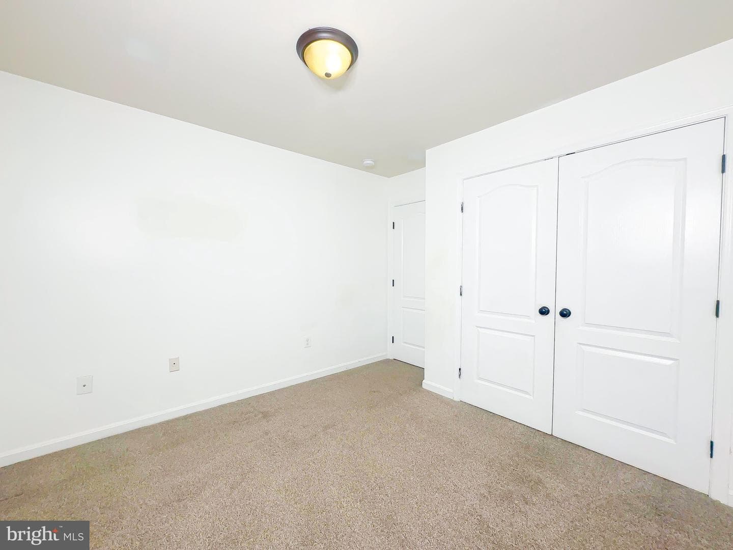 2204 Holly Oak Court photo 9