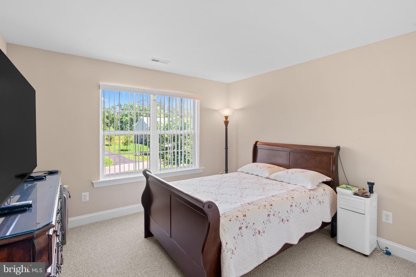 4479 Coachmans Path Court photo 39