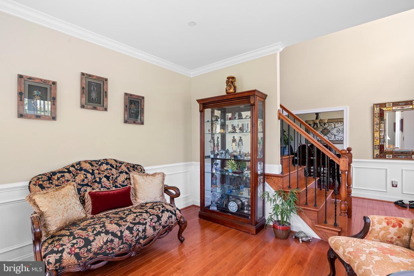 4479 Coachmans Path Court photo 6
