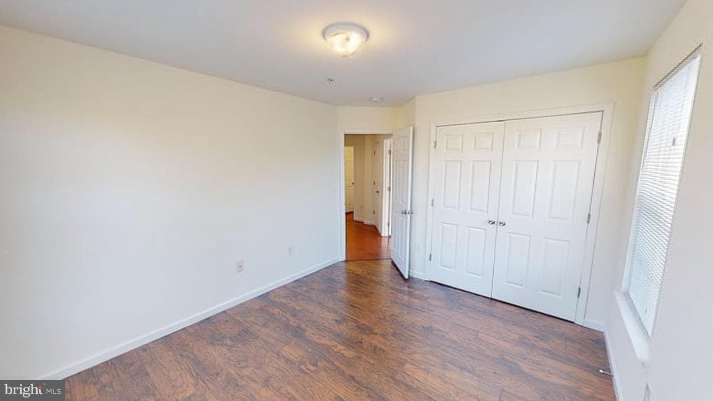 10750 Sourwood Avenue photo 36