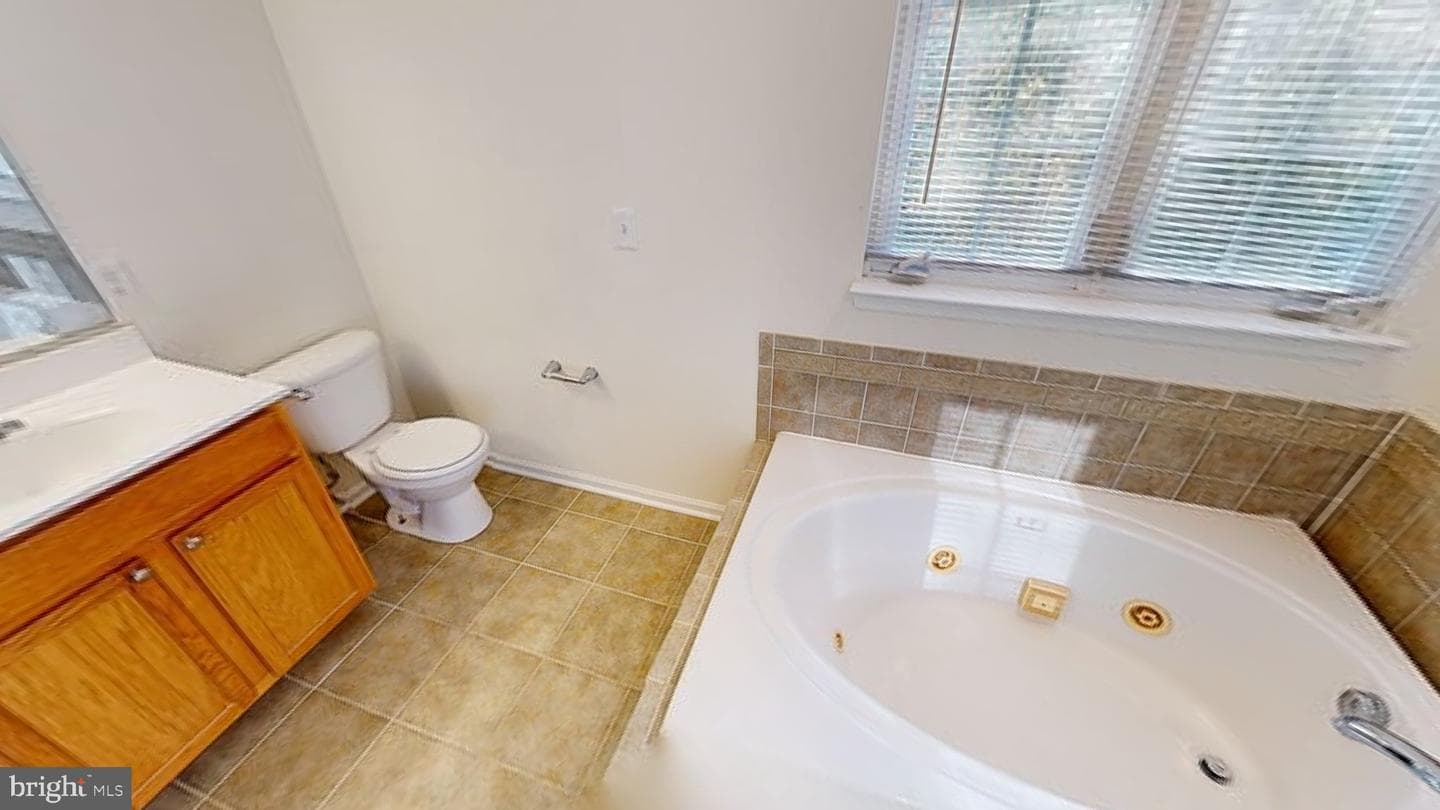 10750 Sourwood Avenue photo 50