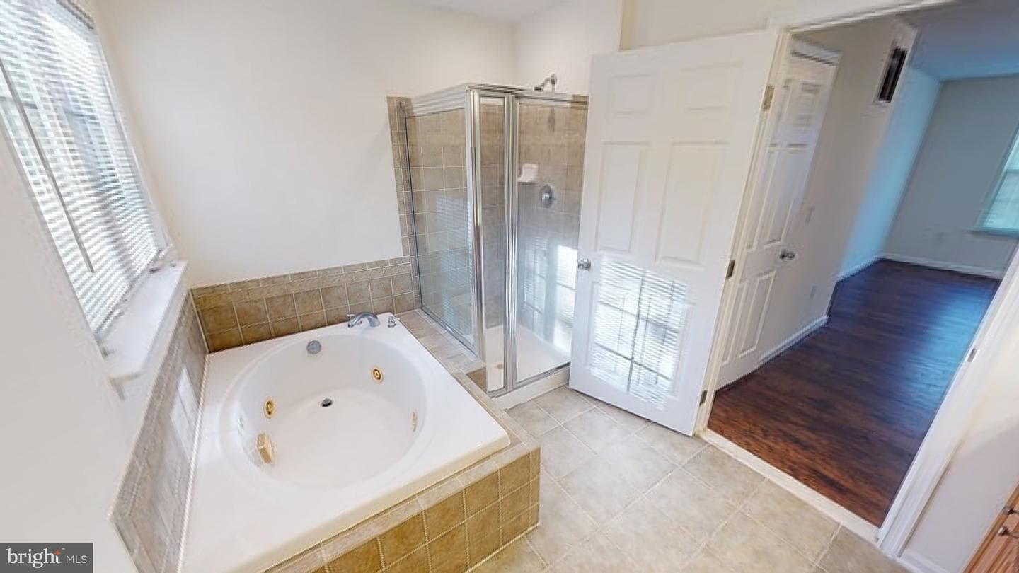 10750 Sourwood Avenue photo 51