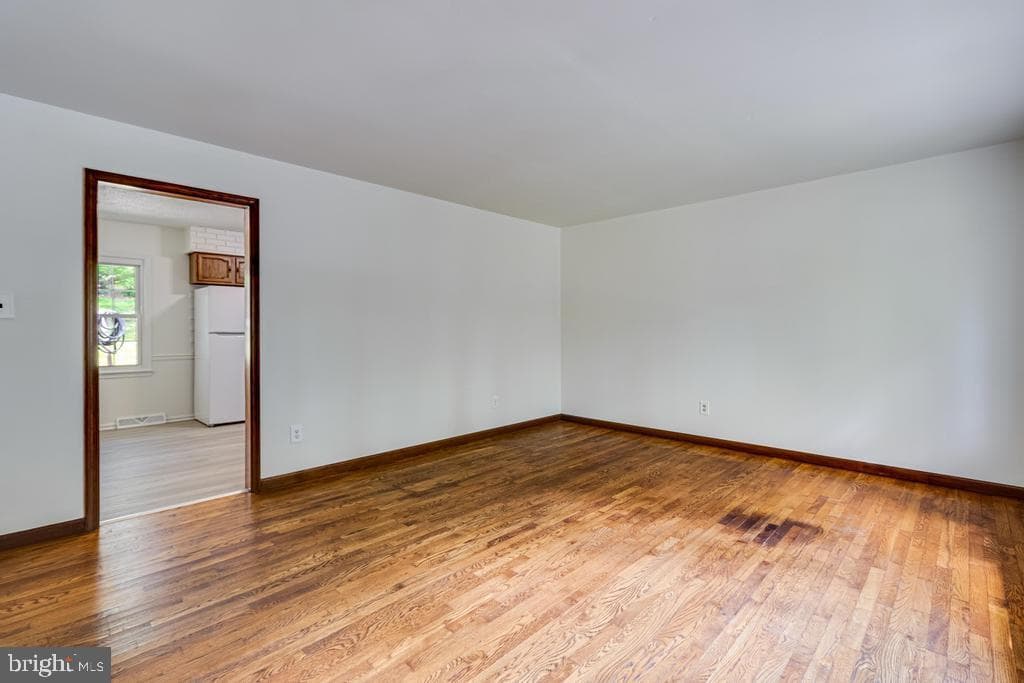 10258 Springhill Newtown Road photo 13