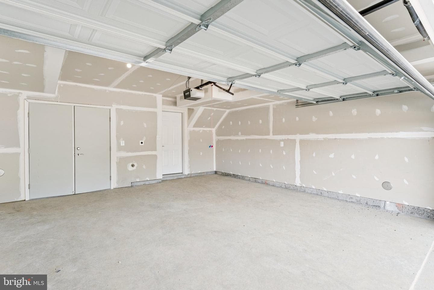 6838 Matthews Road photo 18