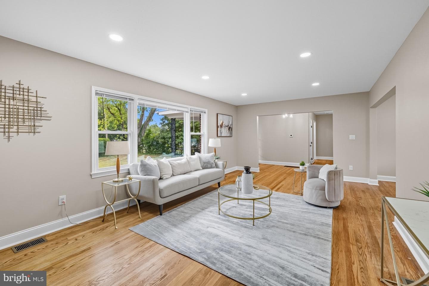 310 Spruce Street photo 5