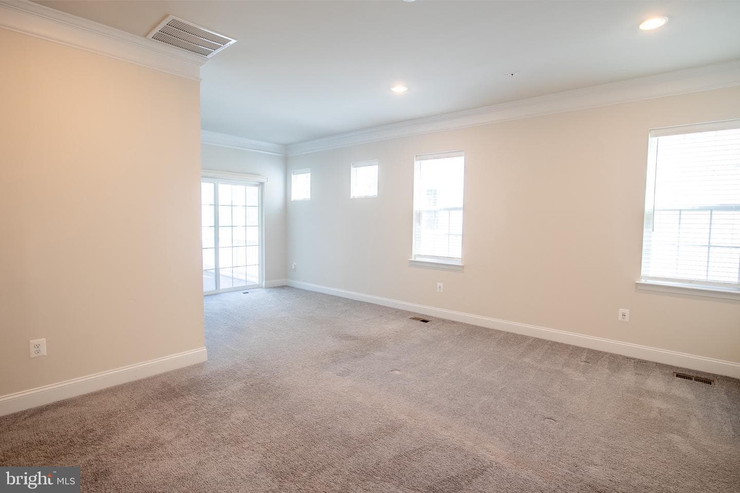 4550 Shakespeare Circle photo 23