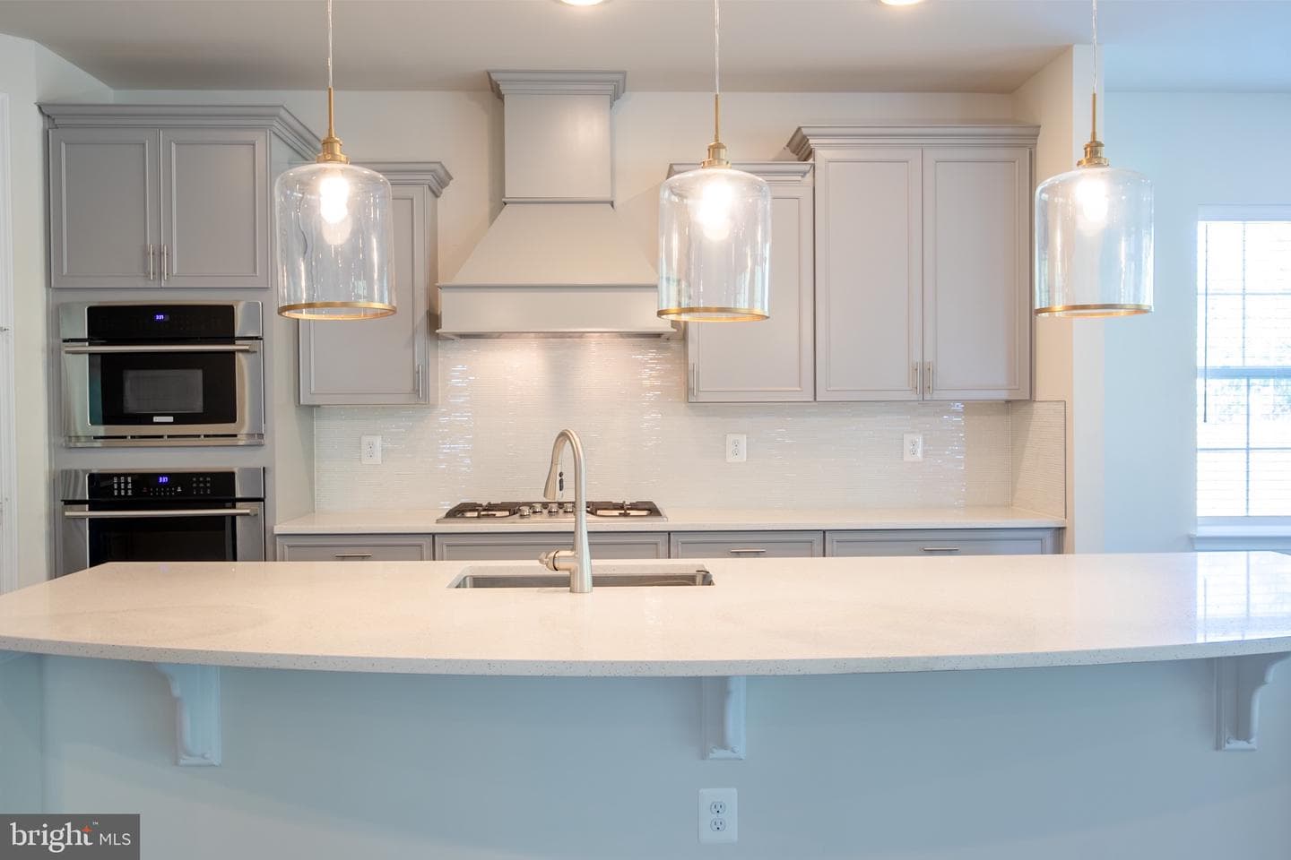 4550 Shakespeare Circle photo 36