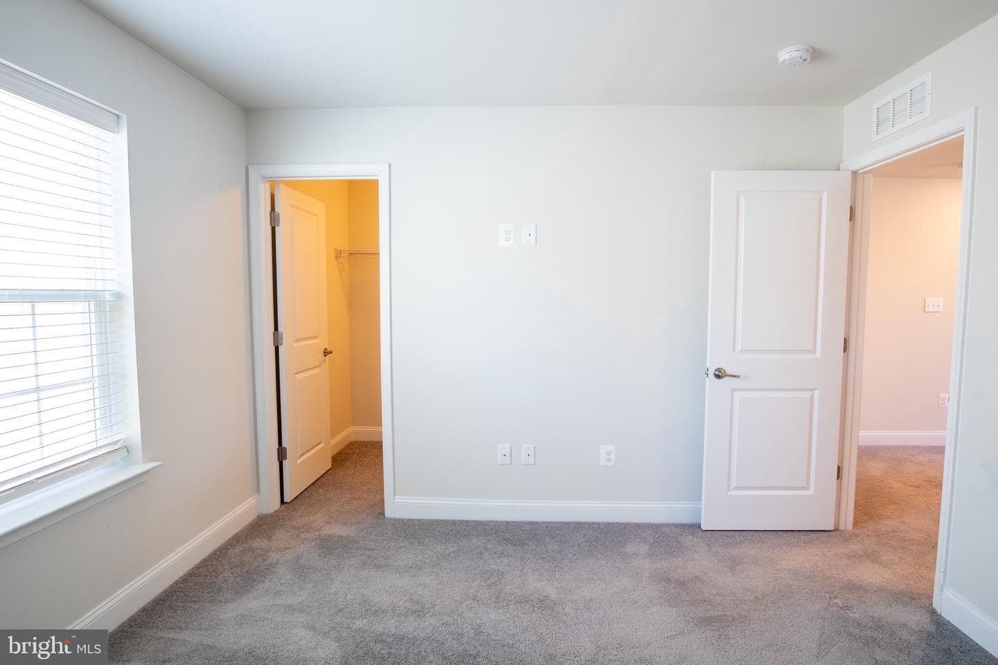 4550 Shakespeare Circle photo 57