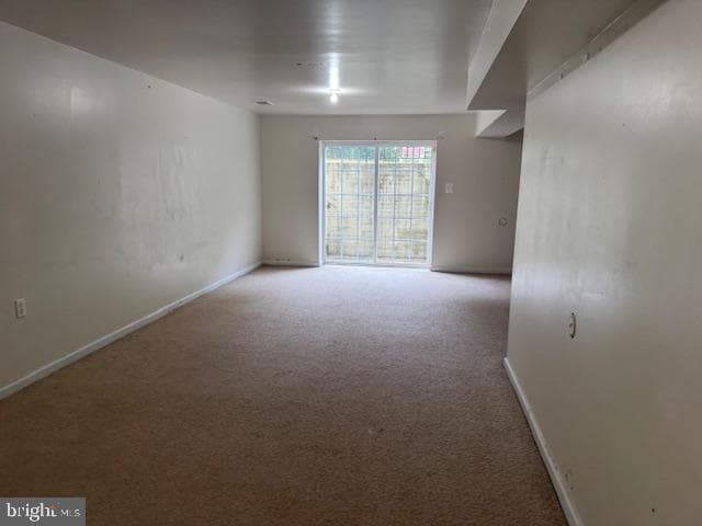 202 Williamsburg Circle photo 8