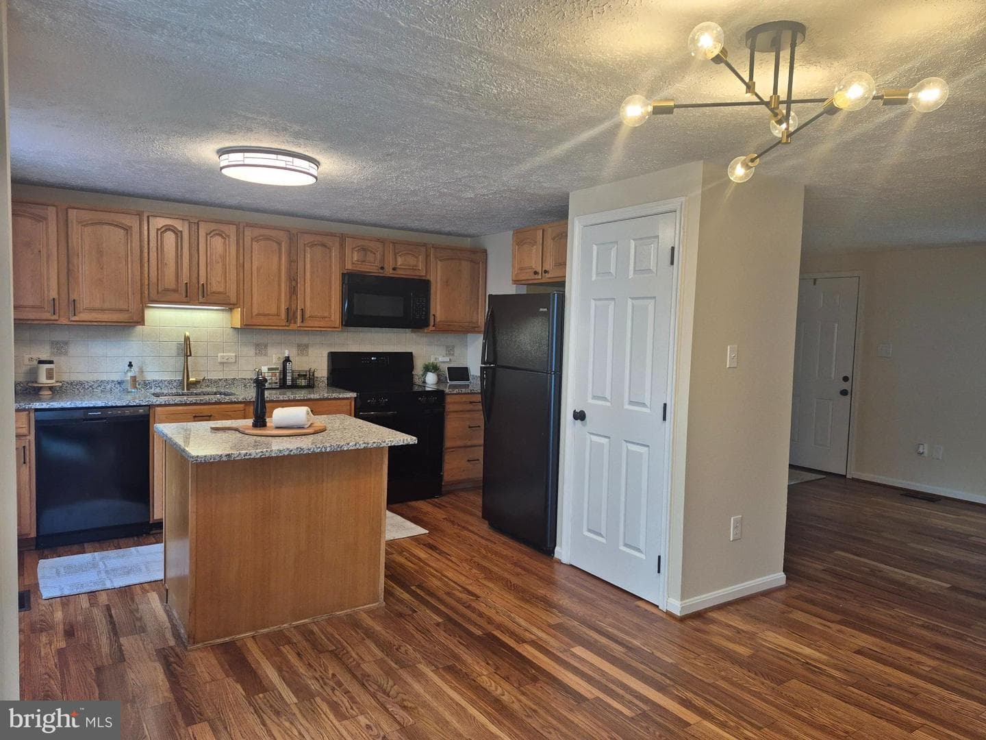 2217 Pinefield Way photo 18