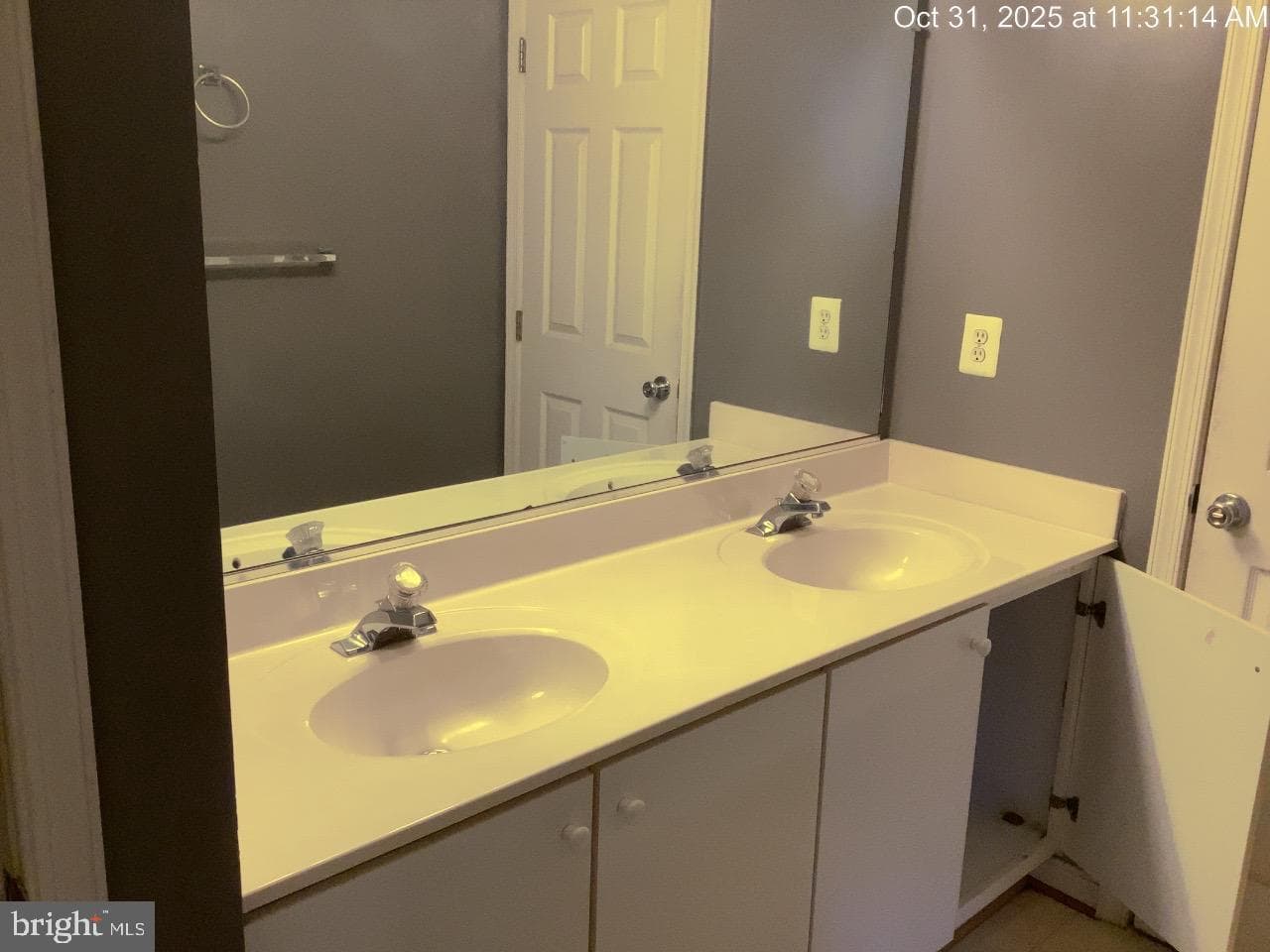 3710 Midlothian Place photo 7